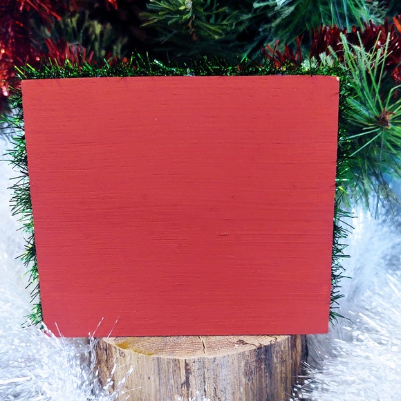 Hand Crafted Tiered Tray Decor, Mini Wood Sign, Christmas Dogs Merry & Bright - Picture 3 of 4